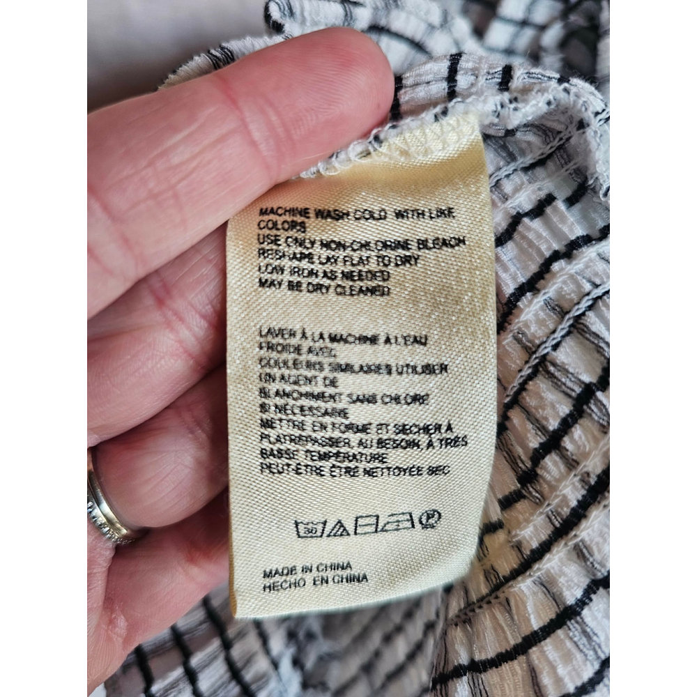 Anthropologie Maeve Crinkle Gingham Smocked Top Ruffle Flutter Sleeve Medium EUC - Picture 6 of 8